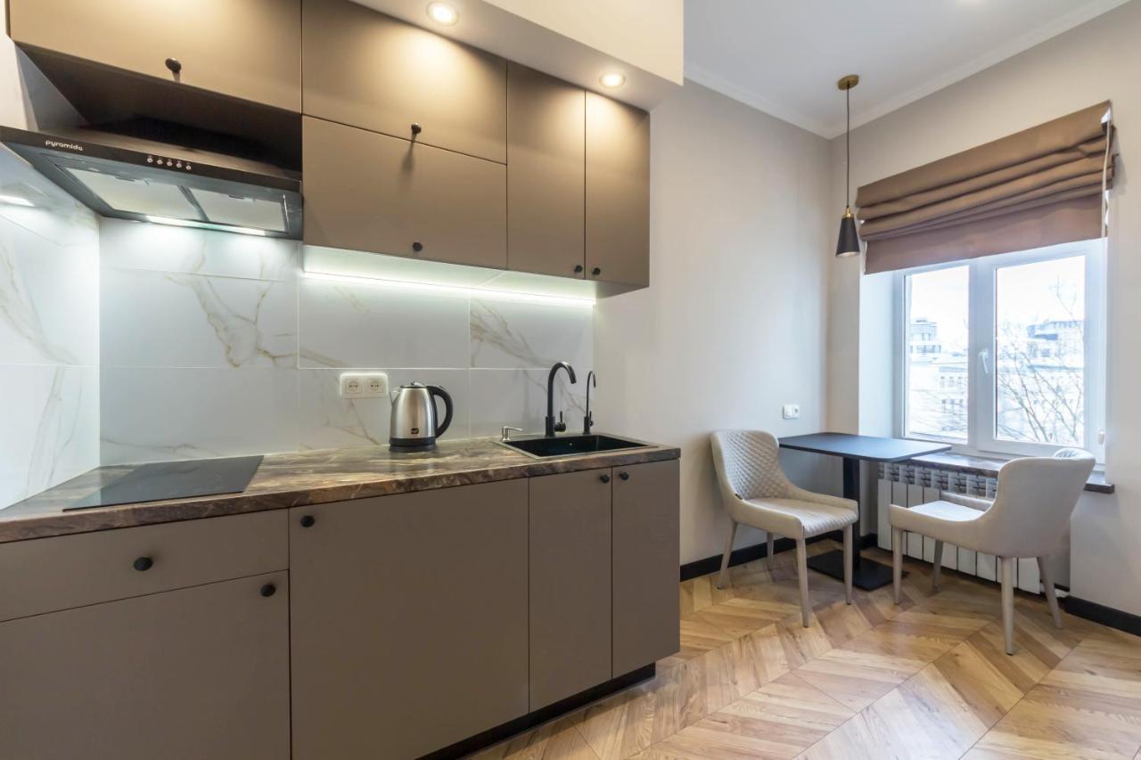 Design Apartment On Mykhailivskyi Ln. 4 เคียฟ ภายนอก รูปภาพ