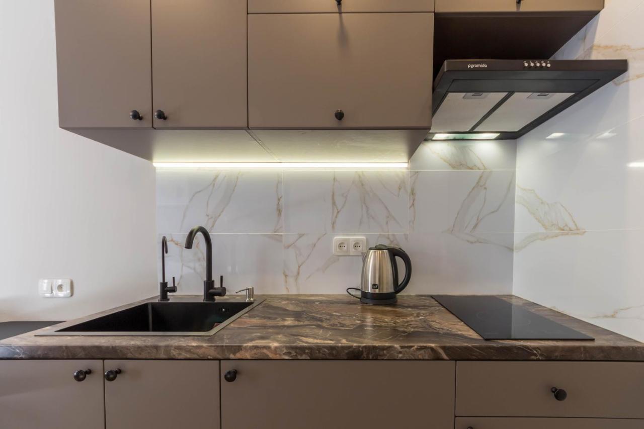 Design Apartment On Mykhailivskyi Ln. 4 เคียฟ ภายนอก รูปภาพ